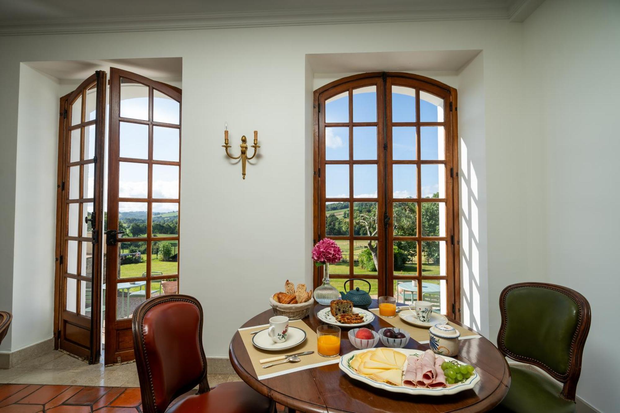 Le Relais Du Faget Hotel Oloron-Sainte-Marie Eksteriør billede
