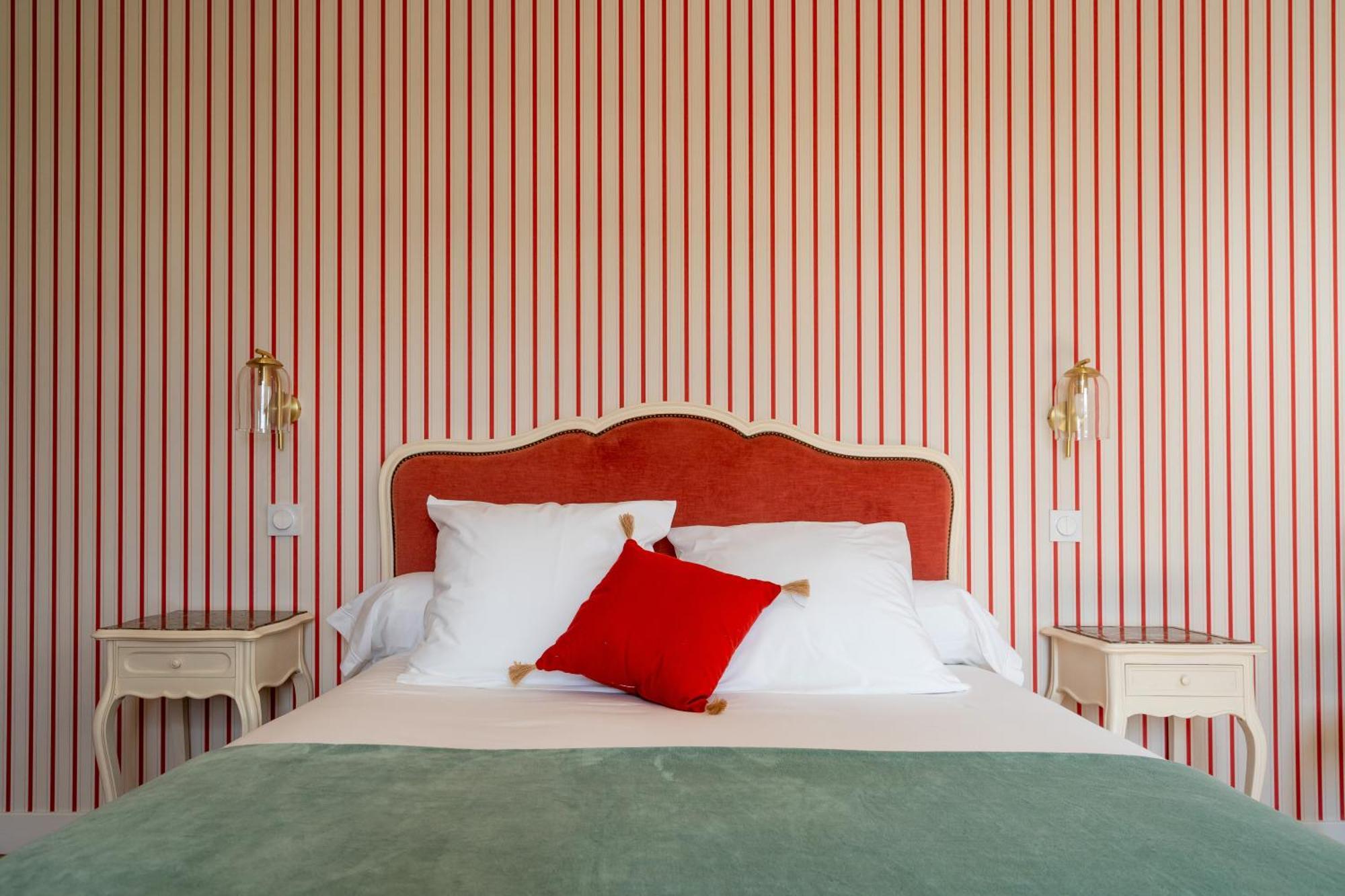 Le Relais Du Faget Hotel Oloron-Sainte-Marie Eksteriør billede